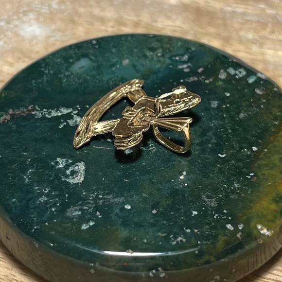 14K Solid Yellow Gold Small Toy Rocking Horse Charm Pendant - Picture 7 of 13